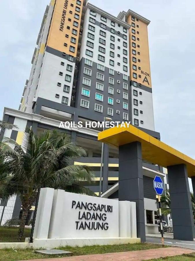 Aqils Homestay Kuala Terengganu Esterno foto